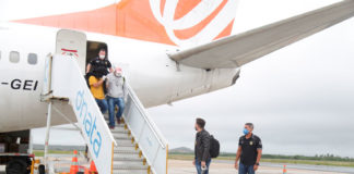 Investigadores desembarcam em Aracaju e trazem Rodrigo Rocha de SP