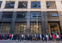 A cada 5 pessoas que vão a agências, só 1 tem direito ao auxílio, diz Caixa