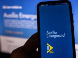 Receber auxílio emergencial tendo renda fixa é crime de estelionato contra a administração pública