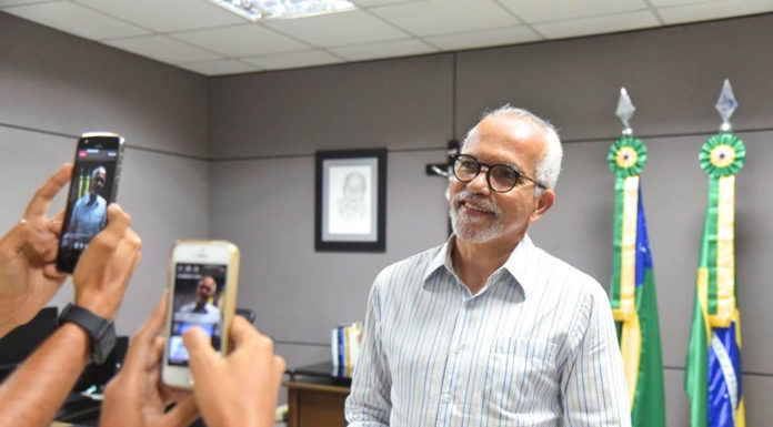 EDVALDO É CONTRA ABERTURA DO COMÉRCIO EM ARACAJU