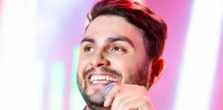 CANTOR MANO WALTER CONFIRMA DOAÇÃO DE 1 TONELADA DO DEPUTADO GUSTINHO RIBEIRO PARA SERGIPE