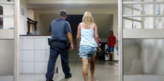 LAGARTO: MÃE É LEVADA PARA DELEGACIA POR BATER COM CINTO EM UMA CRIANÇA DE APENAS 3 ANOS