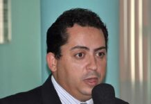 Secretário de Administração de Tobias Barreto explica que não houve corte em salário de professores