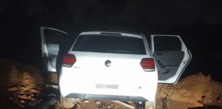 Policiais militares recuperam carro minutos após o roubo no Loteamento Aloque