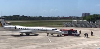 Bebê sergipana que perdeu a mãe embarca SC para ser entregue à família e recebe carta da equipe da maternidade: ‘Hoje você vai voar perto do céu’