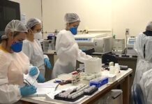 Cerca de 5 mil exames da Covid-19 estão à espera de resultado no Lacen de Sergipe
