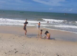 Após presenciar morte do pai, Policial adota os cinco filhos da vítima