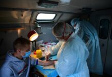 Transmissão de Covid-19 por pacientes sem sintomas parece ser rara, diz OMS