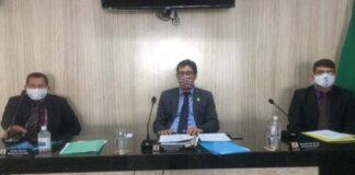 Pela primeira vez na história, Câmara Municipal de Umbaúba suspende recesso parlamentar