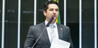 Justiça cassa direitos políticos de Gustinho Ribeiro por cinco anos