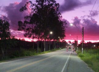 Cor do céu chamou a atenção no dia de Corpus Christi em Ipiaú e outras cidades da Bahia