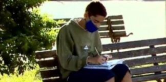 Aluno de escola pública comove a web ao estudar usando wi-fi de açougue, em Goiás