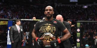 Irritado com declarações de Dana White, Jon Jones diz que vai abrir mão do cinturão do UFC