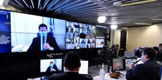 Senado aprova PEC que adia para novembro eleições municipais deste ano