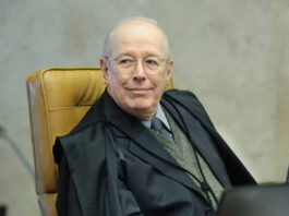 Celso de Mello rejeita pedido de apreensão de celular de Bolsonaro