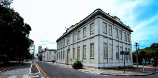 Prefeito, secretários e vereadores de Aracaju vão ter salários congelados