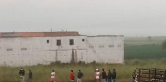 Grave acidente é registrado na BR-235, em Carira. PRF informou que uma pessoa morreu e outra ficou ferida