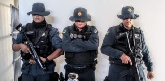 Polícia Militar prende dupla suspeita de tráfico de drogas em Boquim