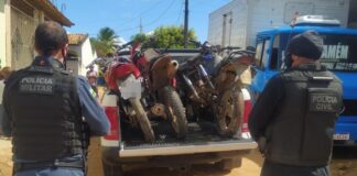 Polícia localiza motos adulteradas em oficina na zona rural de Campo do Brito