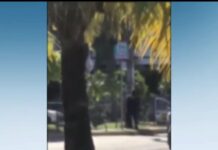 Homem com suspeita de transtorno mental andava nu em via pública e foi agredido por policiais em Aracaju