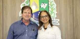 VEREADORA ELISÂNGELA CAMPOS SOLICITOU UMA CAIXA D´ÁGUA SUSPENSA NO CONJUNTO IRMÃ DULCE.