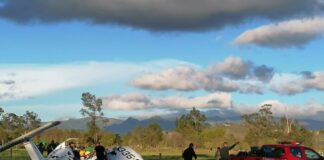 Avião cai na Colômbia e bebê salvo pela mãe é único sobrevivente da queda