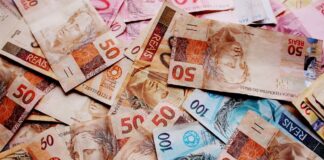 LAGARTO: Candidato a vereador é preso com R$ 7 mil e material de campanha