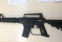 Após denúncia de Duda Reis, arma de paintball é apreendida na casa de Nego do Borel