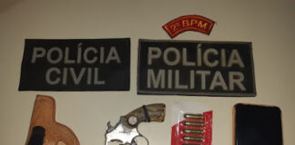 DELEGADO FÁBIO ALAN NA ÁREA: OPERAÇÃO CONJUNTA DO 2º BATALHÃO E POLÍCIA CIVIL, PRENDE HOMEM POR PORTE ILEGAL DE ARMA DE FOGO E COMÉRCIO DE MUNIÇÕES EM AMPARO DO SÃO FRANCISCO.
