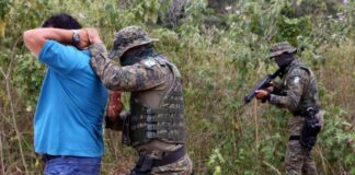 Operação contra o tráfico prende 27 pessoas e apreende mais de R$ 11 mil durante o São João