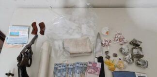 PROPRIÁ: POLÍCIA CIVIL PRENDE TRAFICANTE, APREENDE DROGAS E ARMA DE FOGO