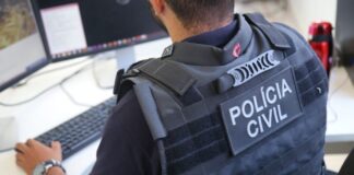 Homem é preso por extorquir mulheres após envio de “nudes”