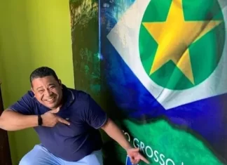 Vereador suspeito de integrar grupo criminoso morre em confronto após atirar em delegado.